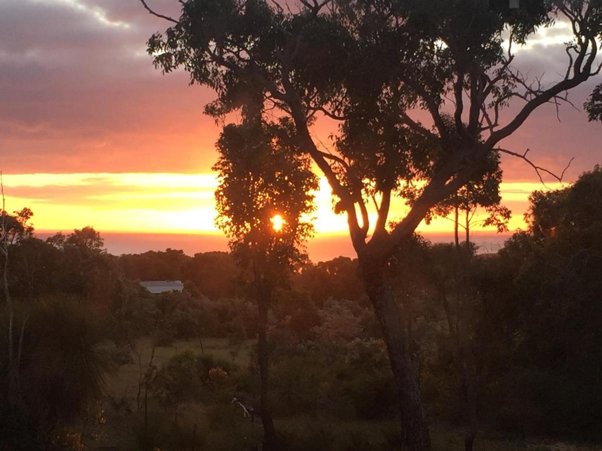 Eagle Bay House Bed & Breakfast Dunsborough Dış mekan fotoğraf