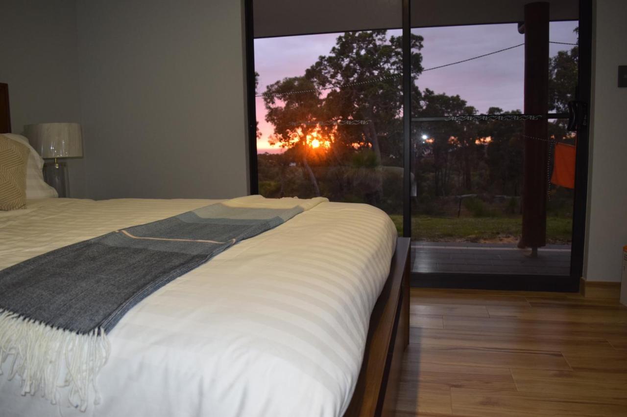 Eagle Bay House Bed & Breakfast Dunsborough Dış mekan fotoğraf